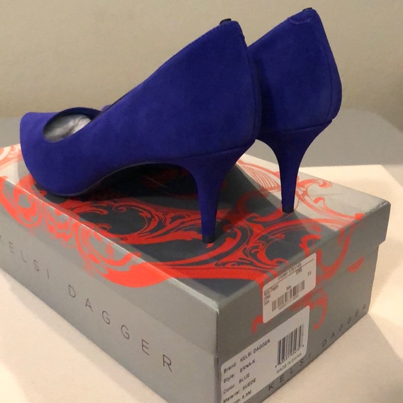New Kelsi Dagger blue suede heels. - Picture 4 of 5